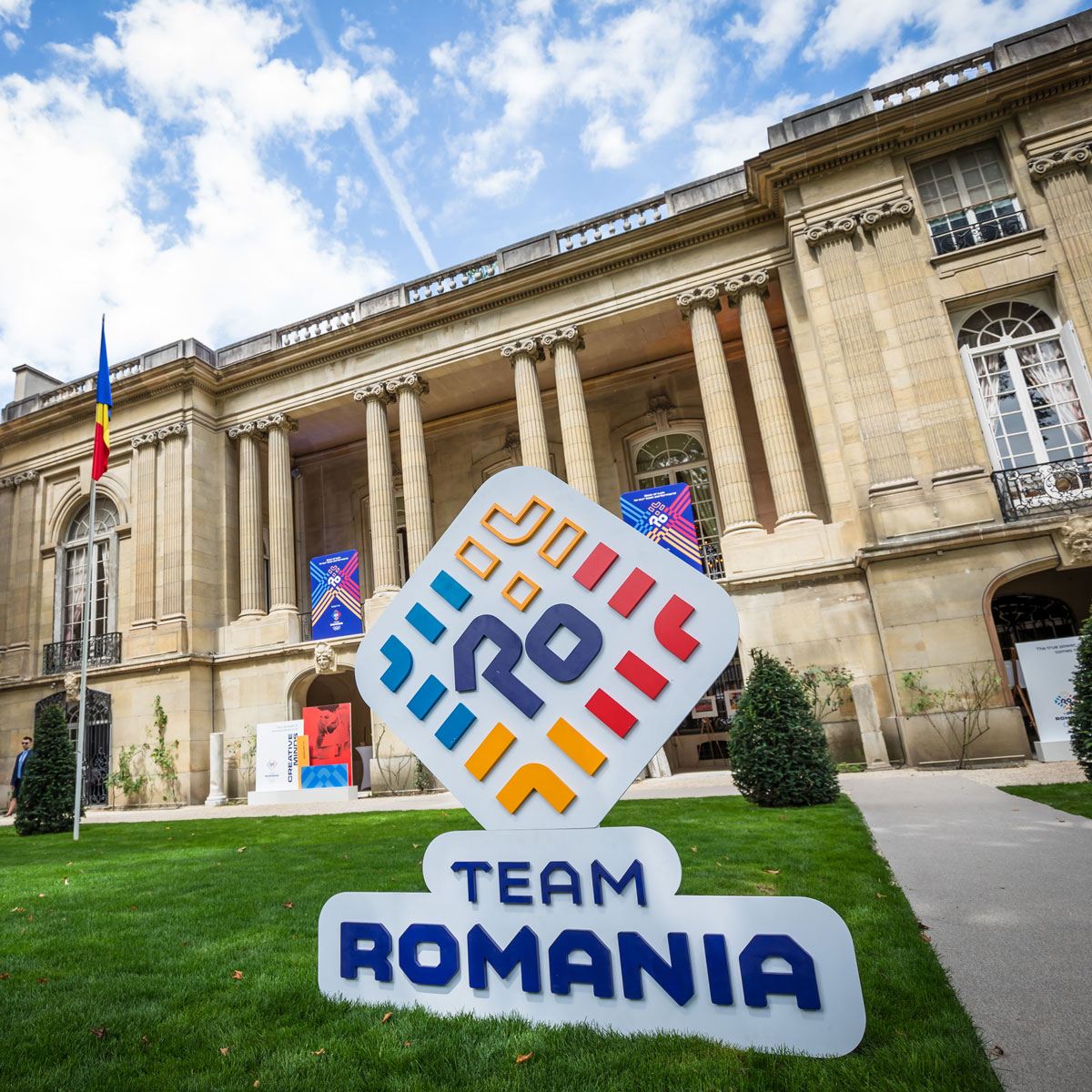 Jocurile Olimpice de la Paris ne-au adus mai aproape de sportivii români, printr-un parteneriat devenit tradiție între Asociația Jidvei – Viitor prin Educație și COSR